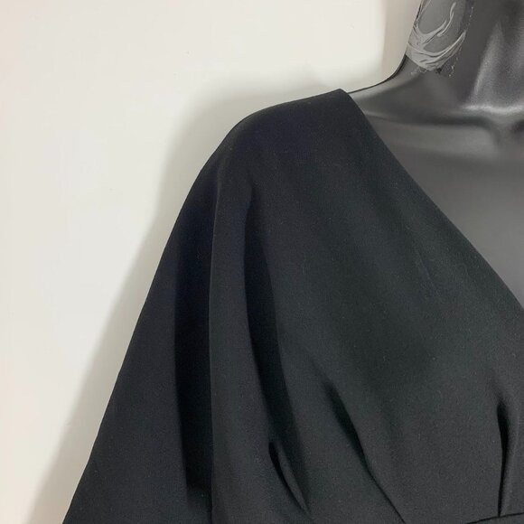 Alexia Admor V- Neckline Black Lined Pocket Dress Size 6 - Picture 4 of 14